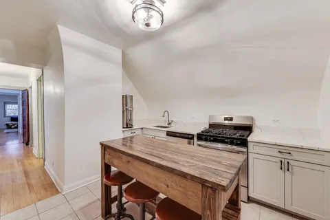 $835,000 | 1017 North Richmond Street, Chicago, IL 60622