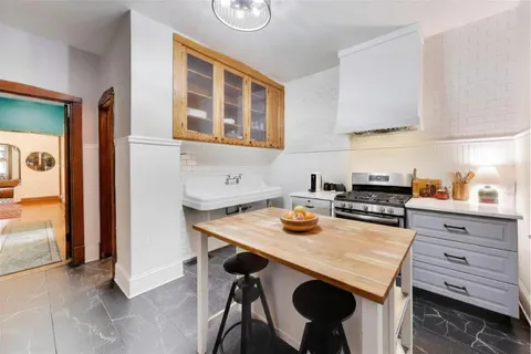 $835,000 | 1017 North Richmond Street, Chicago, IL 60622