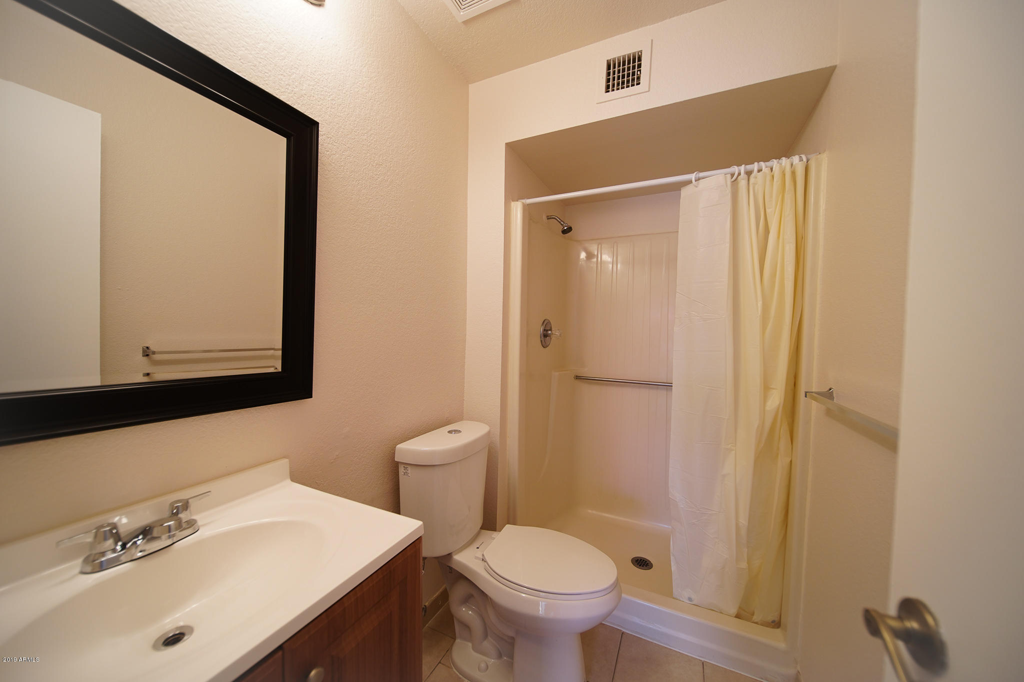 633 North May, Unit 19 Mesa, AZ 85201 - Photo 14 of 14 Master Bath