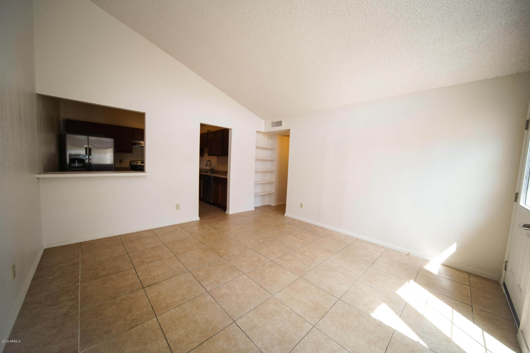 633 North May, Unit 19 Mesa, AZ 85201 - Photo 6 of 14 DSC00557