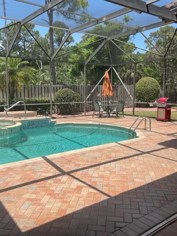 a house view with a outdoor space