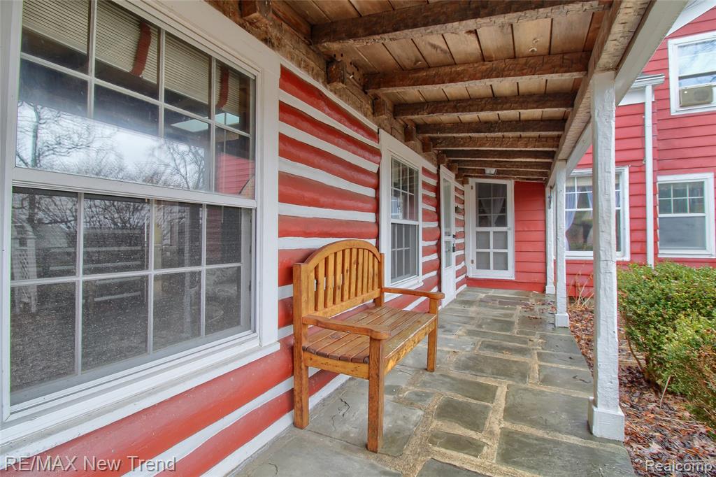 2470 Chilson Road Howell, MI 48843 - Photo 5 of 45 Gallery Image 5