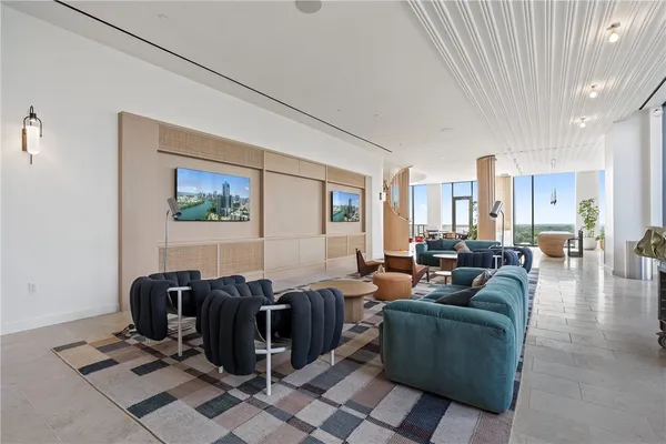 $3,395 | 44 East Avenue, Unit 2011, Austin, TX 78701