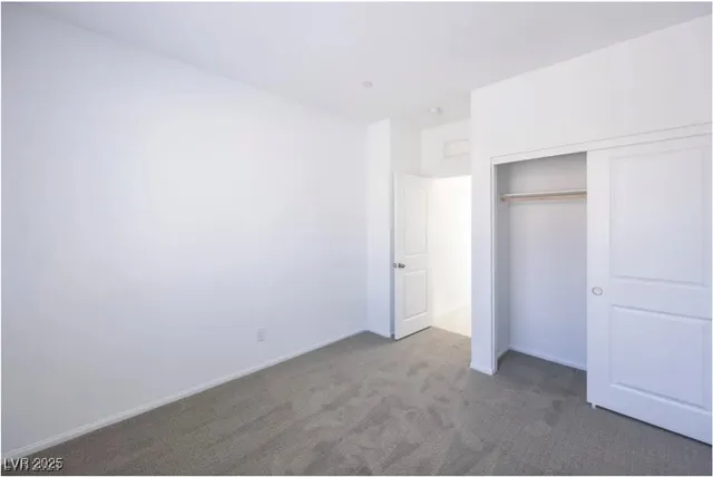 $2,900 | 10407 Sadie Blake Avenue, Las Vegas, NV 89166