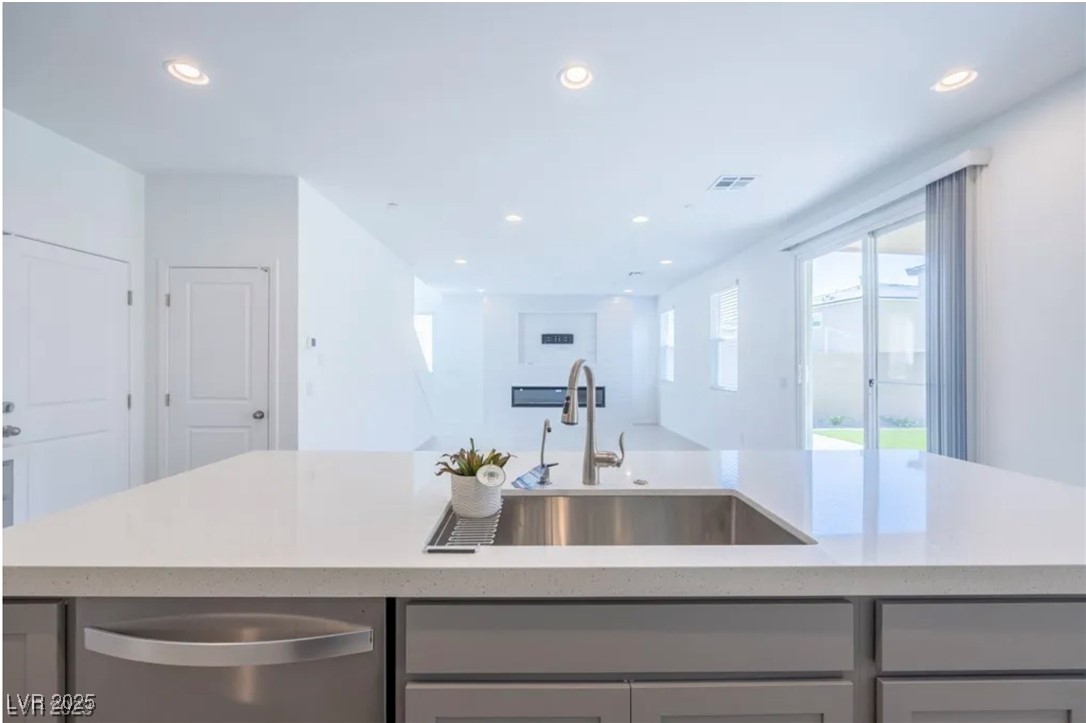 10407 Sadie Blake Avenue Las Vegas, NV 89166 - Photo 9 of 25