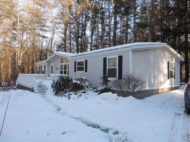 $449,900 | 9 Westbury Road, Meredith, NH 03253