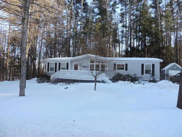 $449,900 | 9 Westbury Road, Meredith, NH 03253