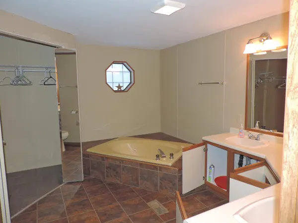 $449,900 | 9 Westbury Road, Meredith, NH 03253