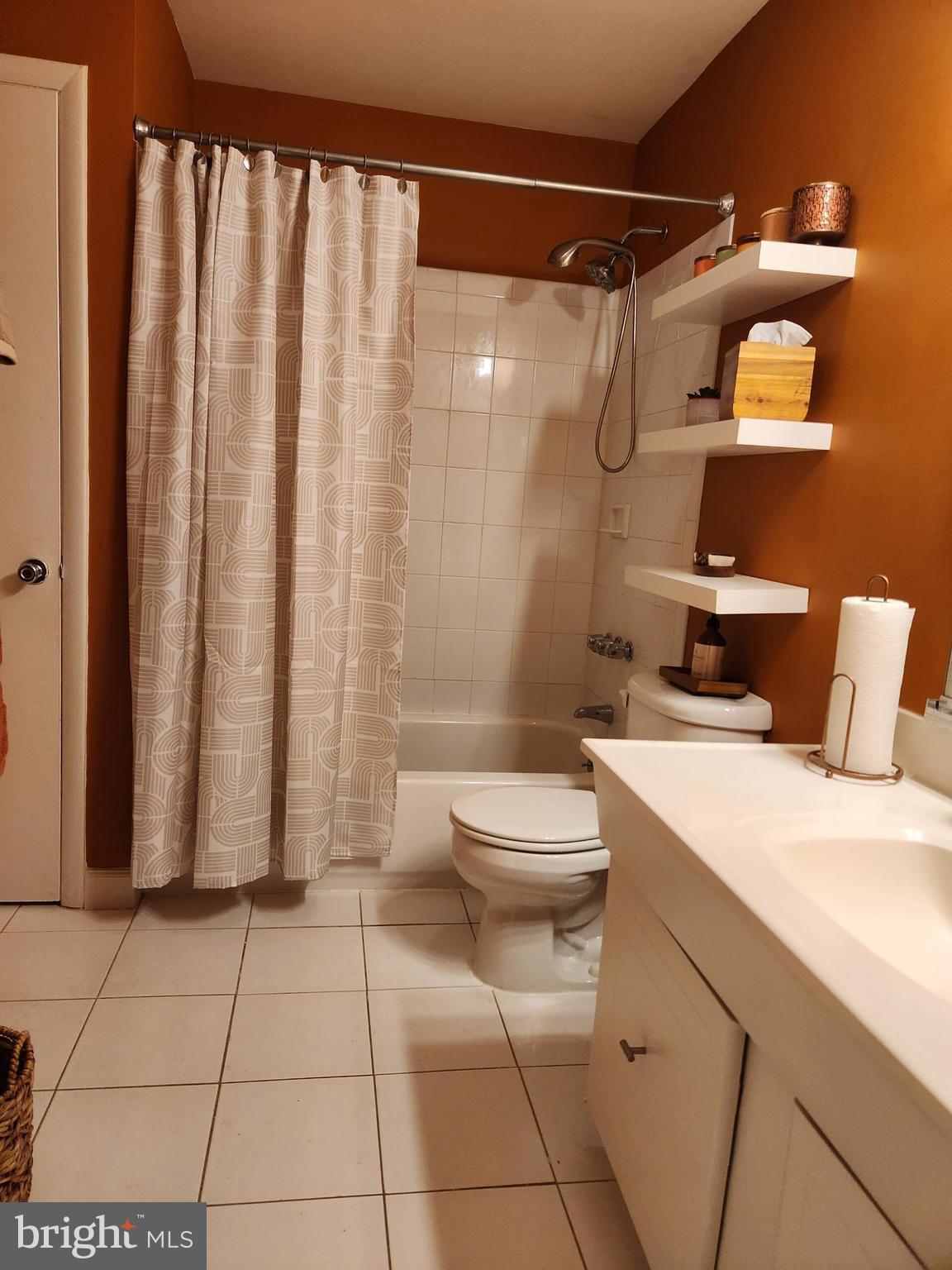 3 Twin Rivers Drive East Windsor, NJ 08520 - Photo 8 of 11 Main Bathroom