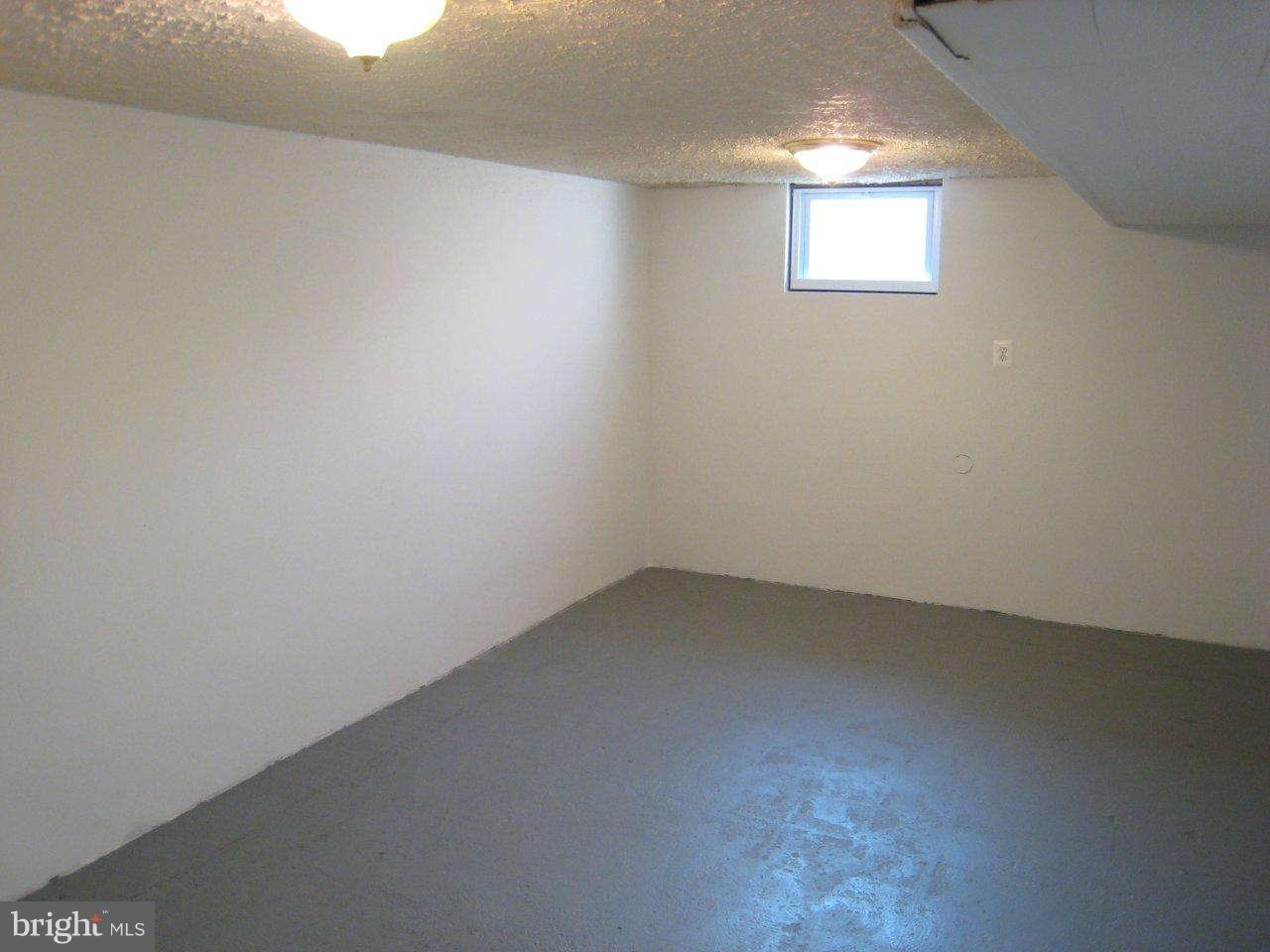 579 Welbrook Road Baltimore, MD 21221 - Photo 11 of 18 Basement