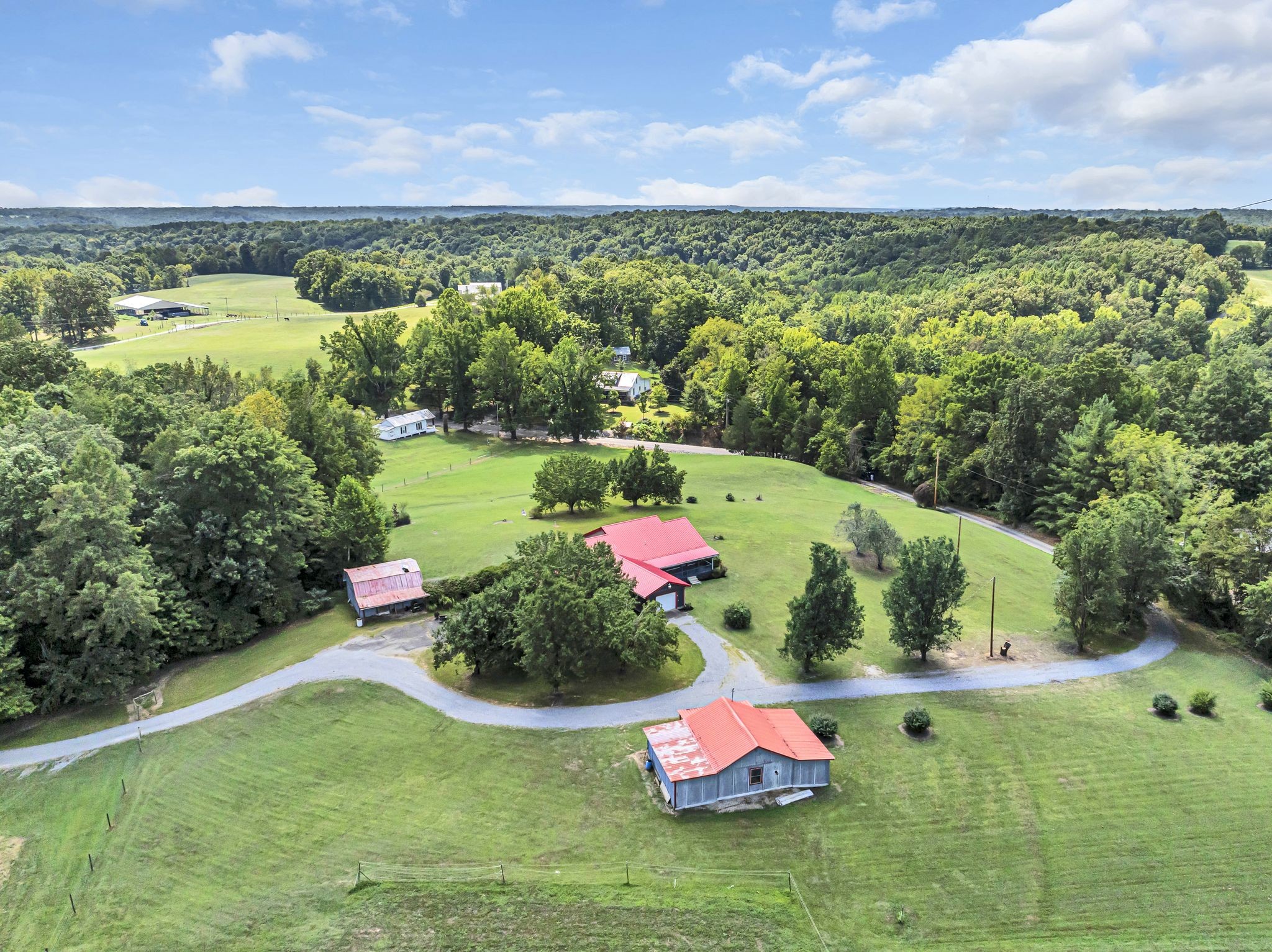 2580 Petty Road Charlotte, TN 37036 - Photo 32 of 32 Gallery Image 32