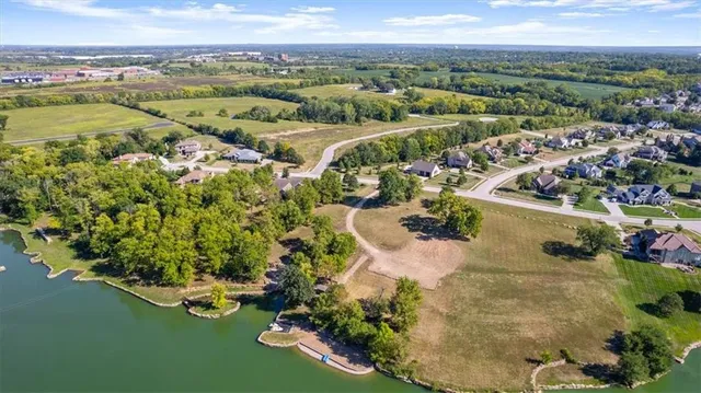 $1,395,000 | 10700 Northeast 106th Terrace, Kansas City, MO 64157