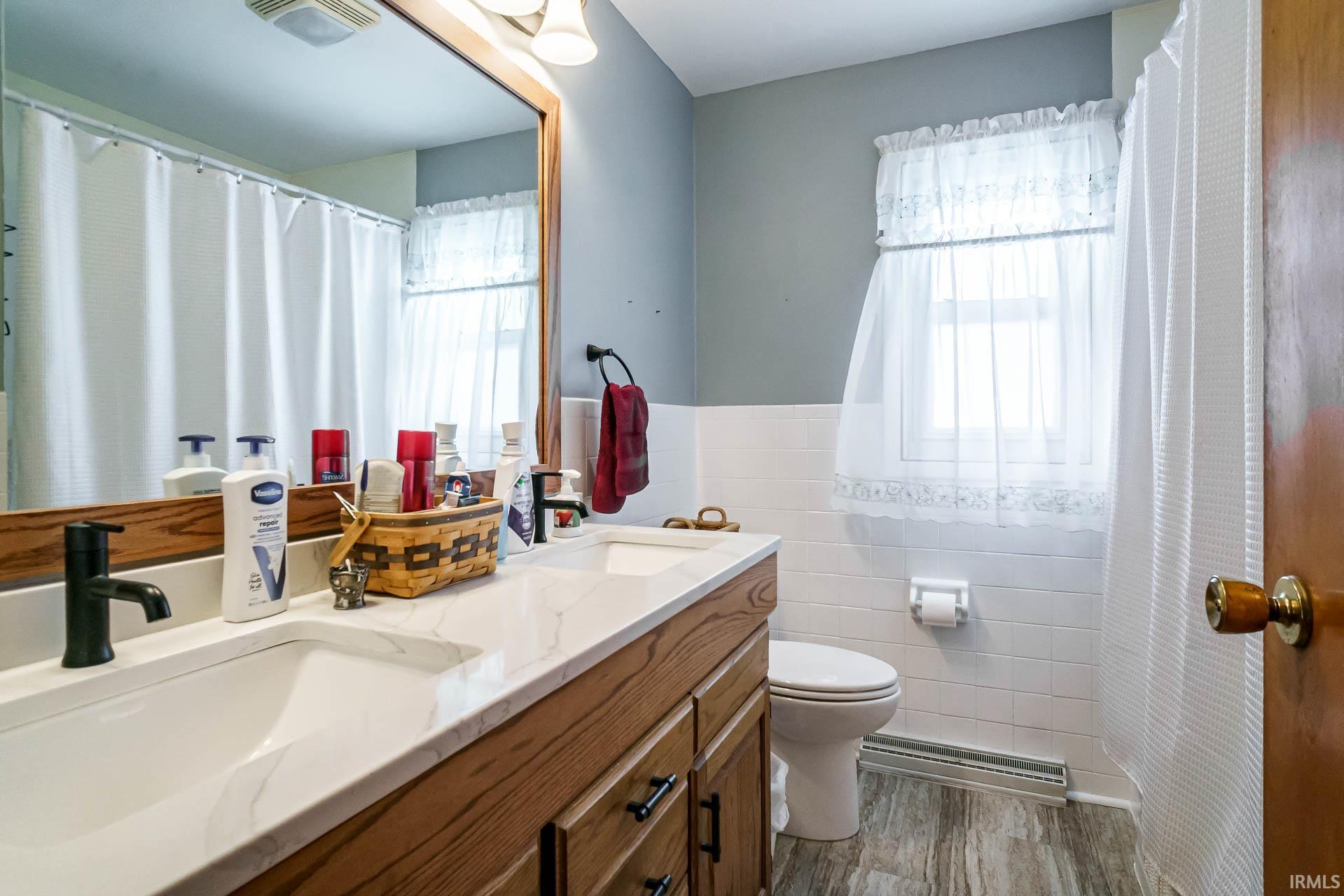 16724 Ireland Road Mishawaka, IN 46544 - Photo 14 of 26