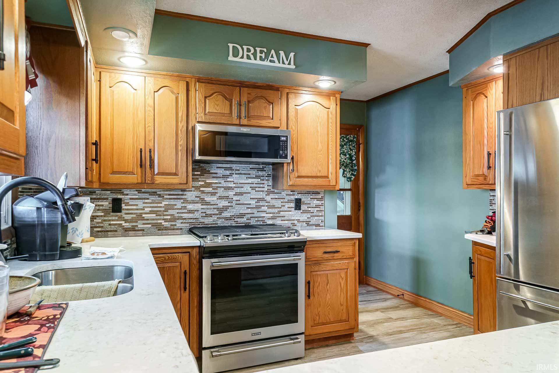 16724 Ireland Road Mishawaka, IN 46544 - Photo 9 of 26