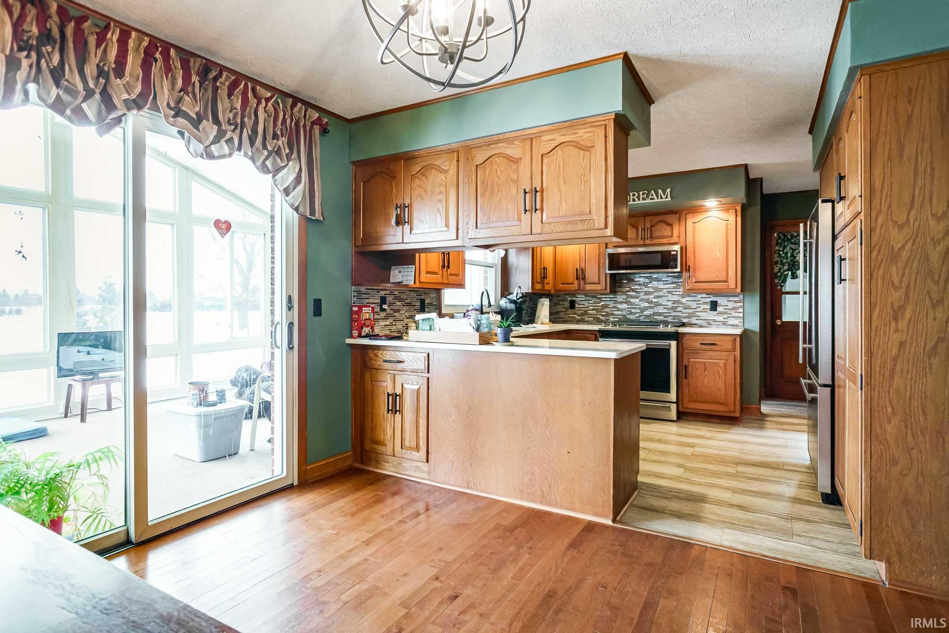 16724 Ireland Road Mishawaka, IN 46544 - Photo 10 of 26