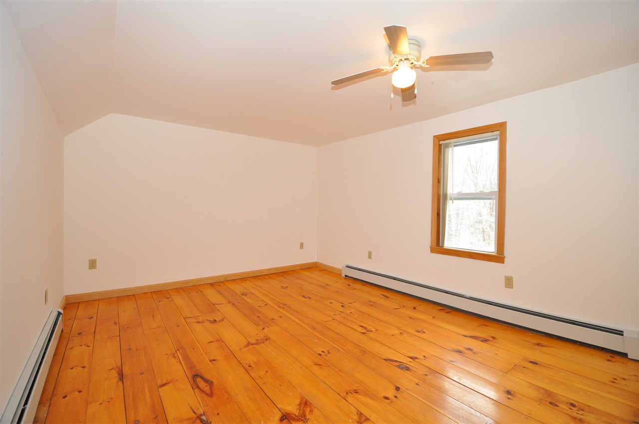 36 Sawyer Road Weare, NH 03281 - Photo 14 of 19