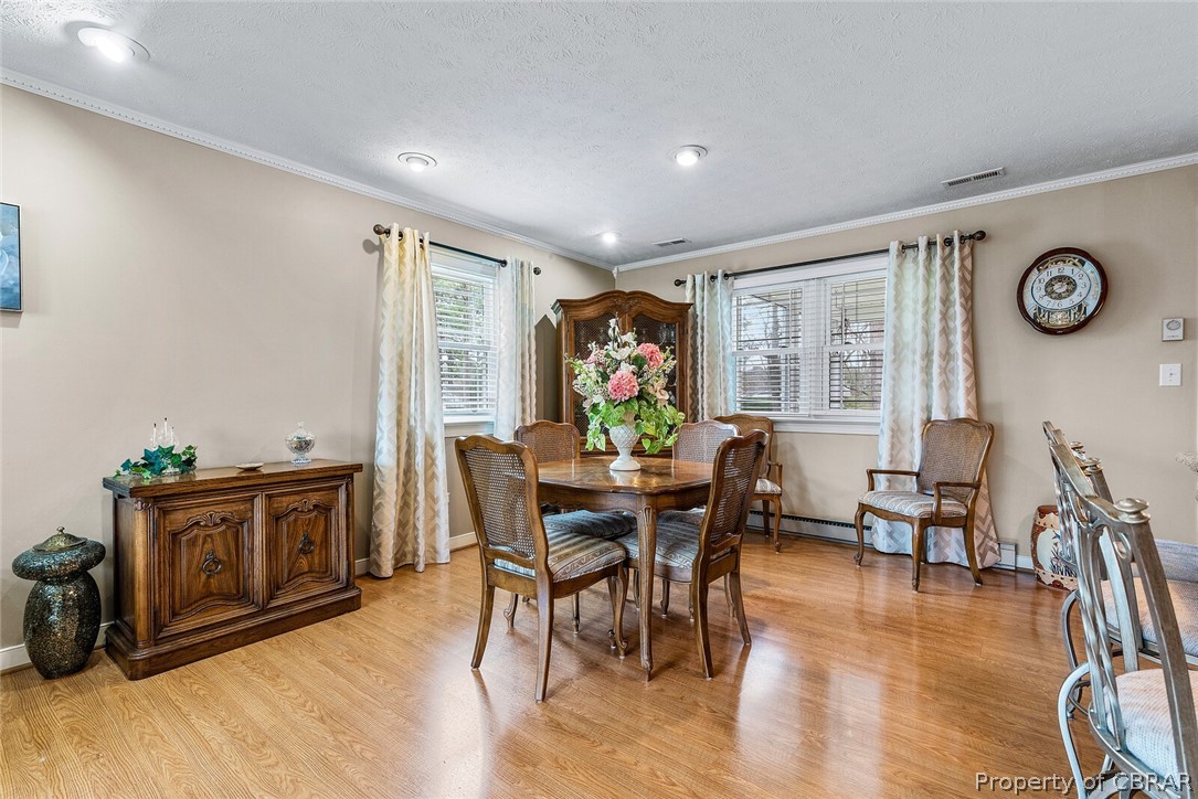 6904 Fields Landing Road Hayes, VA 23072 - Photo 7 of 40 Gallery Image 7