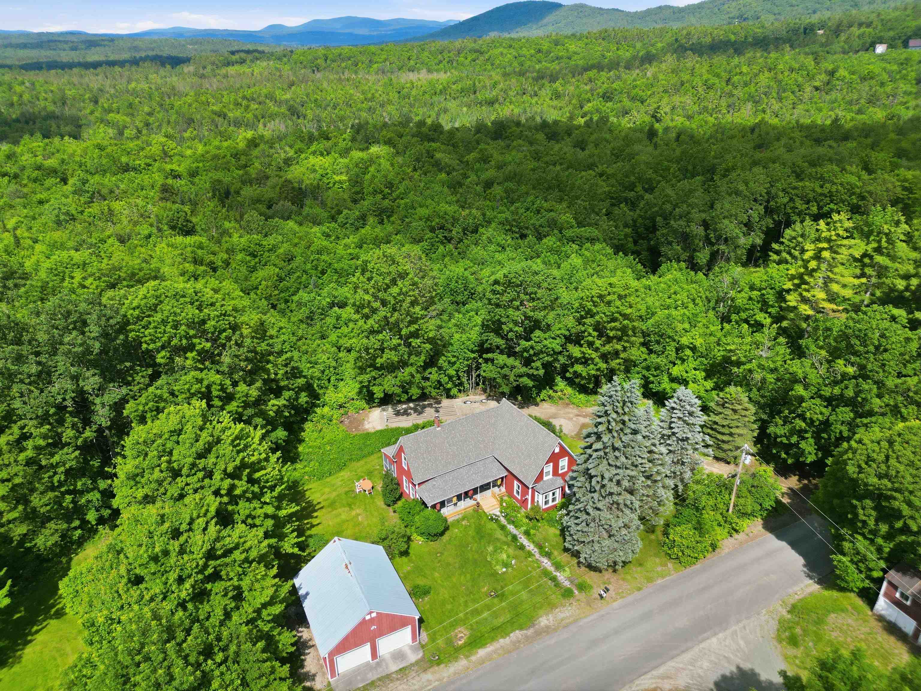 557 Old E Road Whitefield, NH 03598 - Photo 23 of 59