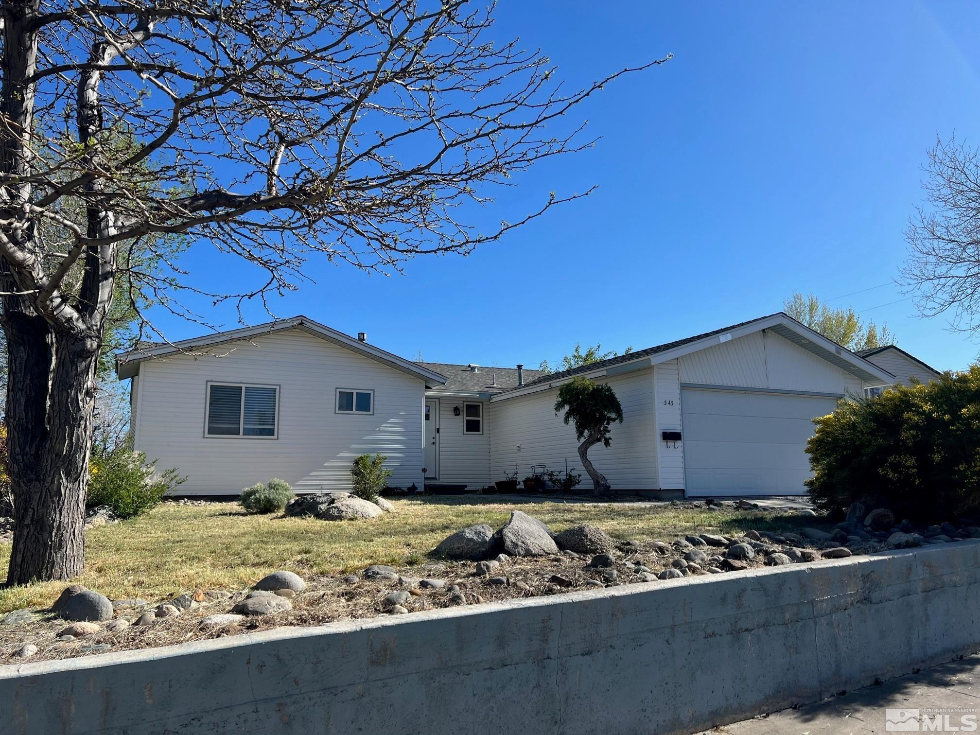 545 Wellington Way Reno, NV 89506 - Photo 3 of 16 Photo 3
