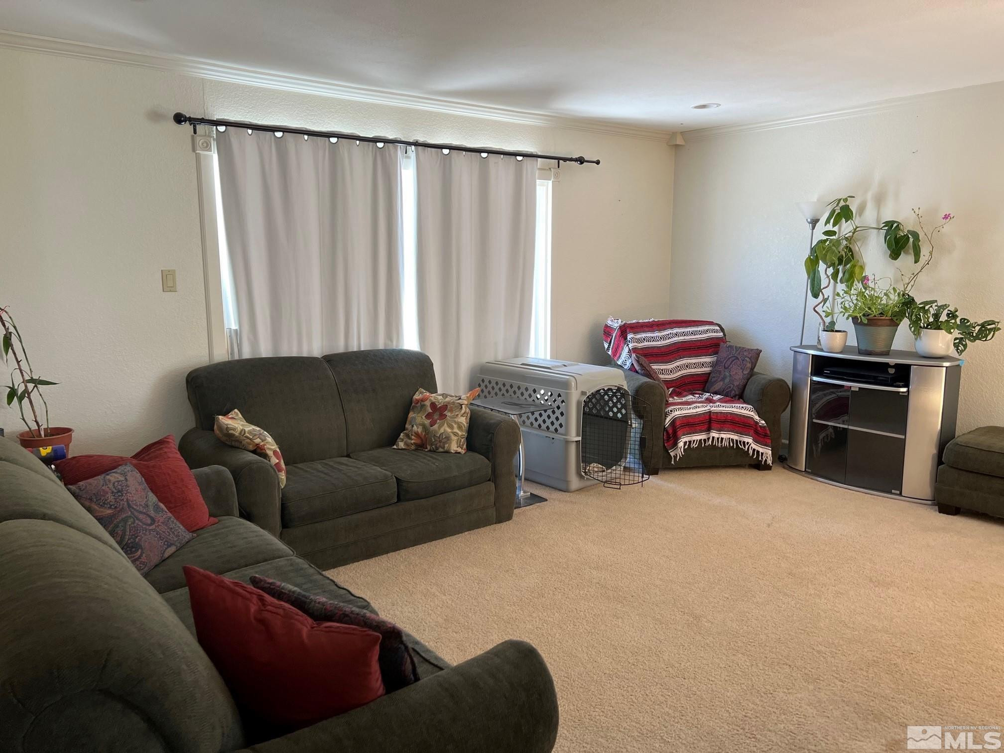 545 Wellington Way Reno, NV 89506 - Photo 5 of 16 Photo 5