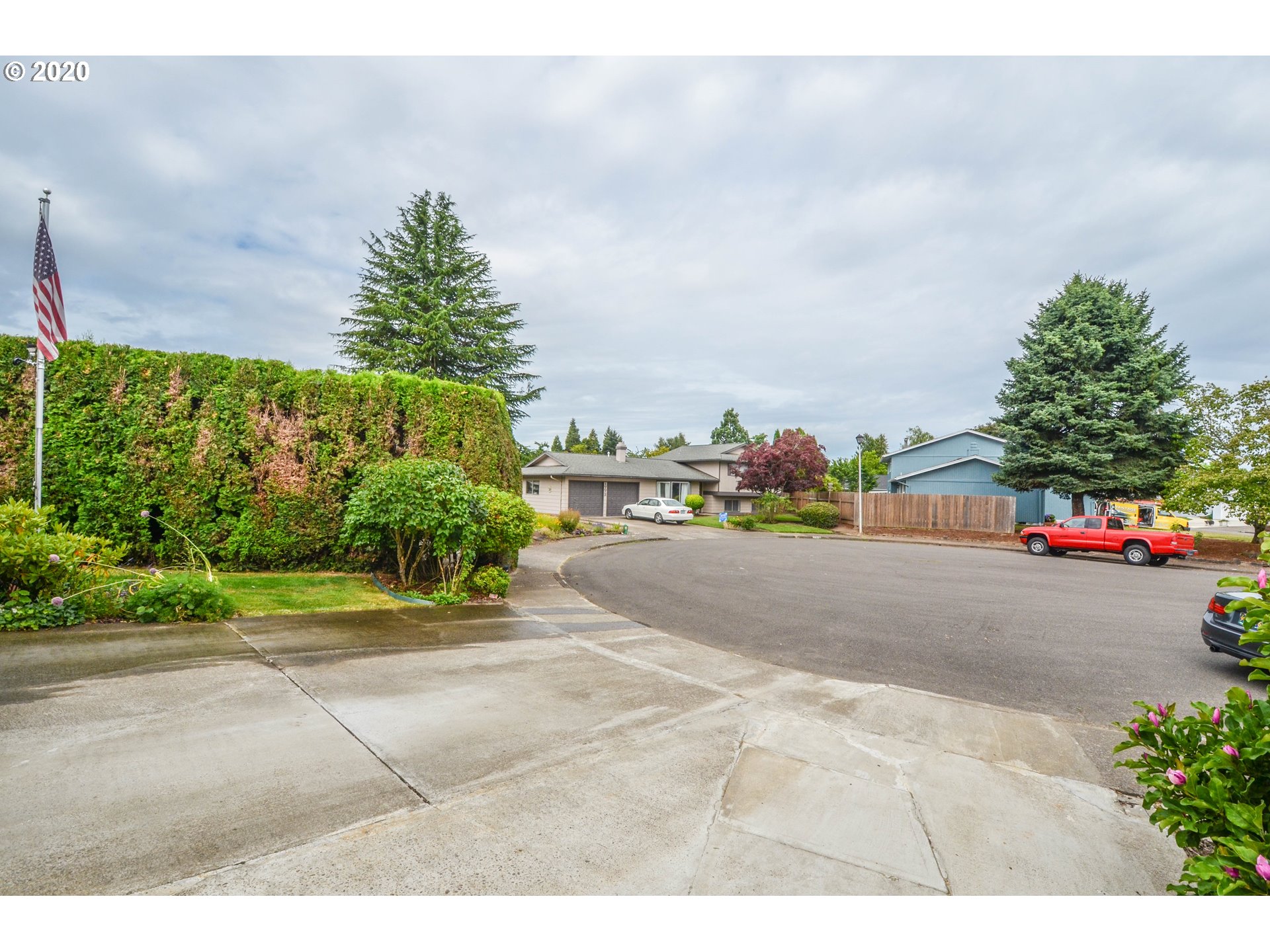 1772 Talawa Court Northeast Keizer, OR 97303 - Photo 4 of 29 Gallery Image 4