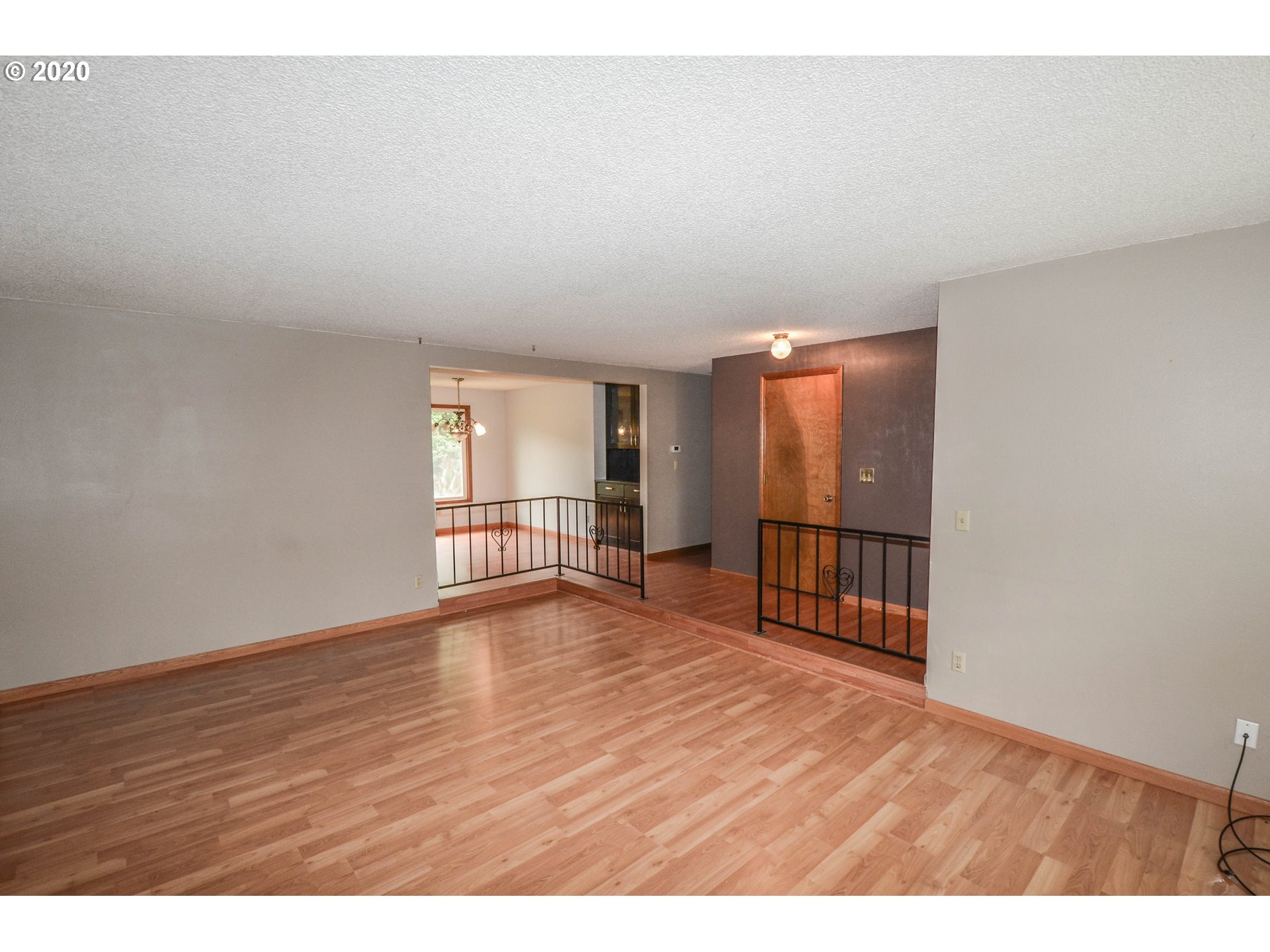 1772 Talawa Court Northeast Keizer, OR 97303 - Photo 7 of 29 Gallery Image 7