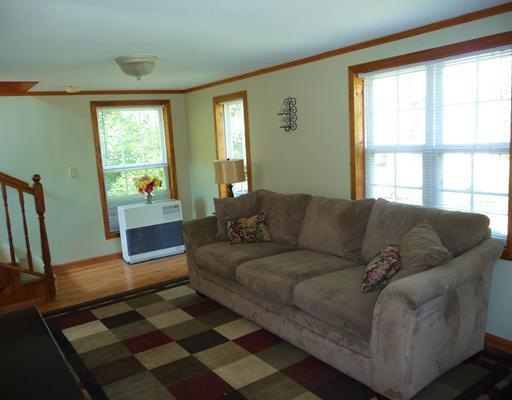 406 Bath Road Brunswick, ME 04011 - Photo 7 of 23 Living Room.