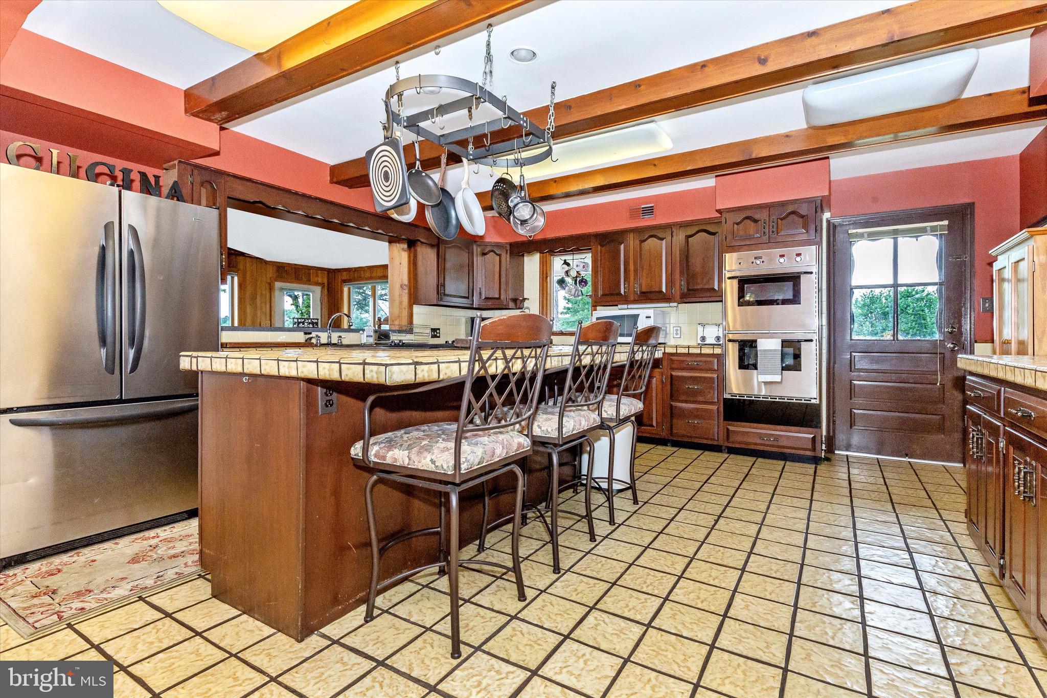 24520 Halterman Road Gaithersburg, MD 20882 - Photo 11 of 33 Gallery Image 11