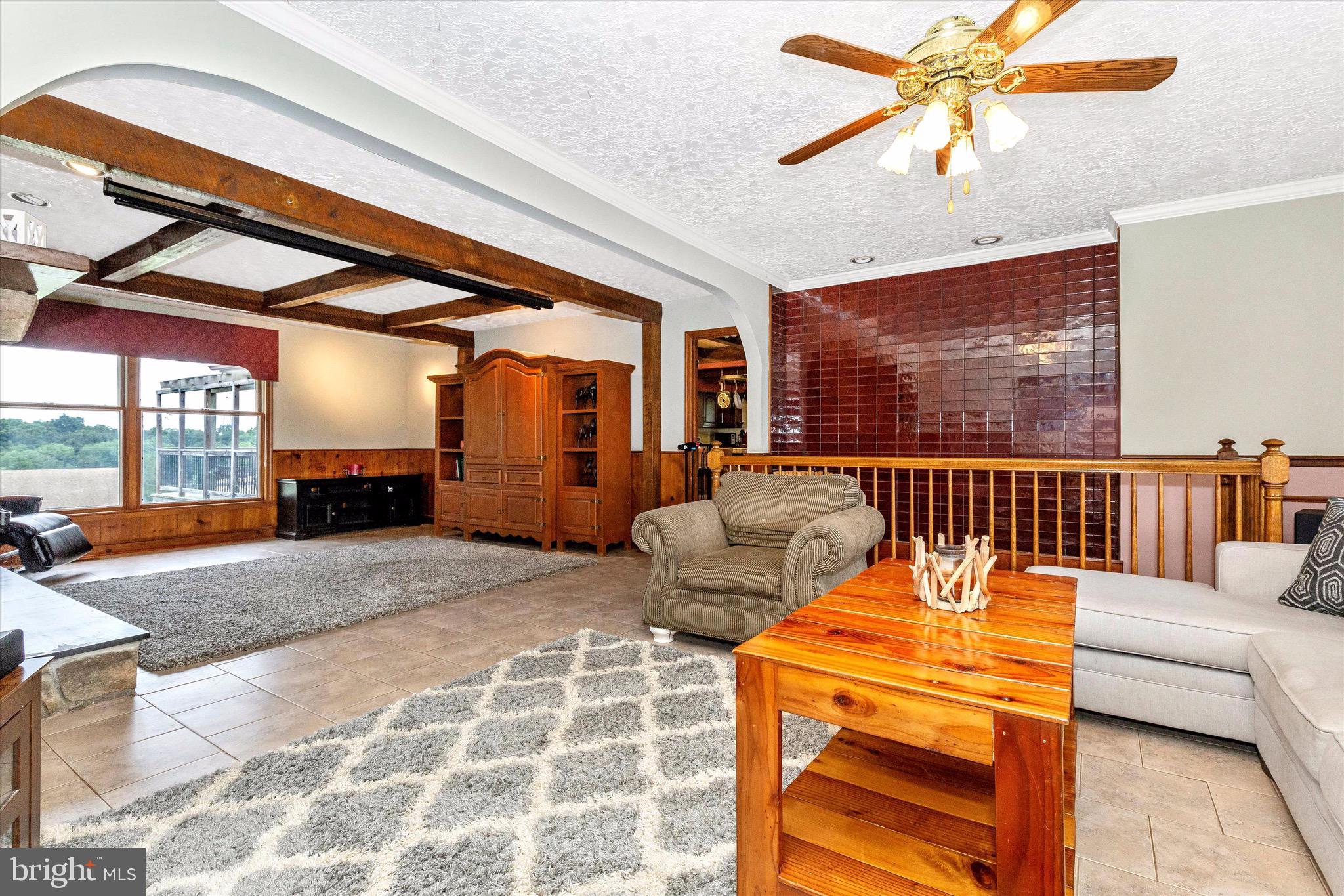 24520 Halterman Road Gaithersburg, MD 20882 - Photo 8 of 33 Gallery Image 8