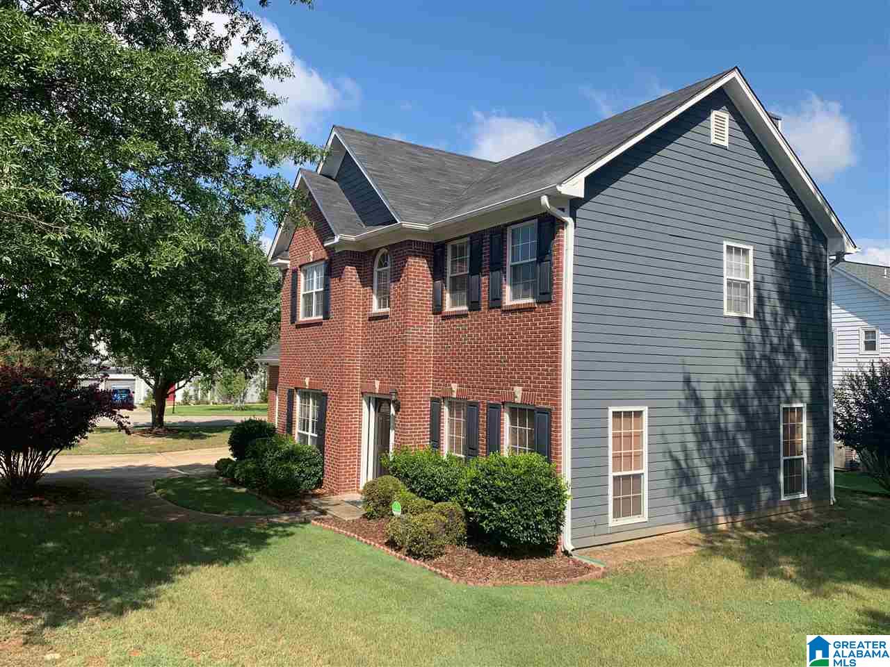 148 Blue Spring Place Alabaster, AL 35007 - Photo 3 of 13