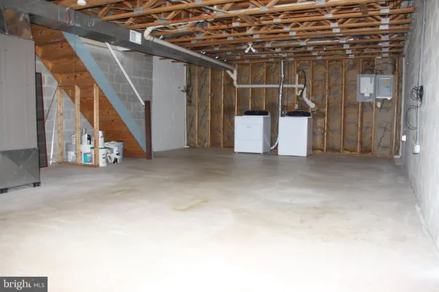 $2,700 | 4302 Fox Pointe Court, Glen Mills, PA 19342