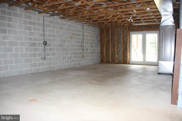 $2,700 | 4302 Fox Pointe Court, Glen Mills, PA 19342