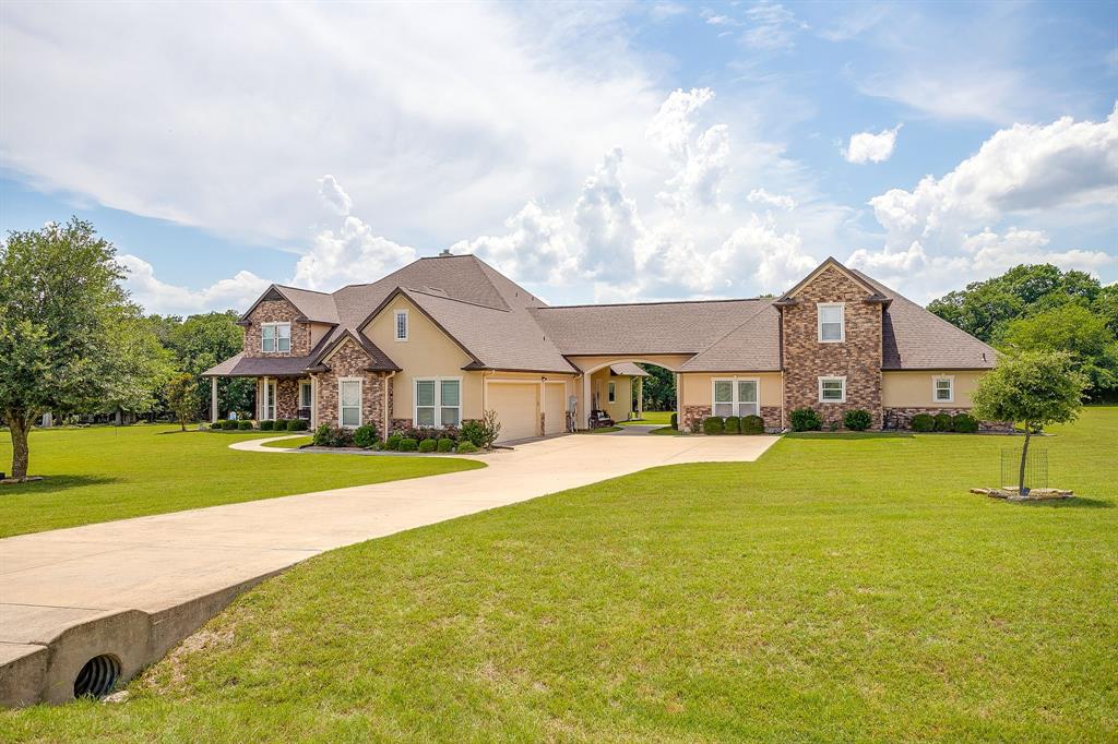 1144 Boling Ranch North Road Azle, TX 76020 - Photo 3 of 40