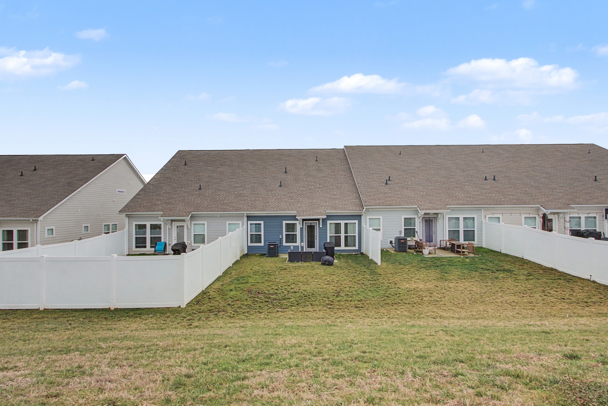 1066 June Wilde Ridge Spring Hill, TN 37174 - Photo 28 of 33 a view of a swimming pool with an ocean view