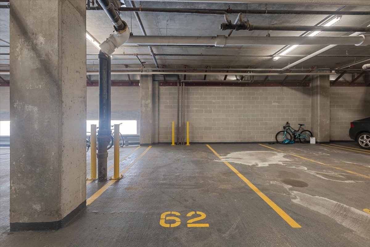 321 South Sangamon Street, Unit 508 Chicago, IL 60607 - Photo 11 of 29 a view of parking garage