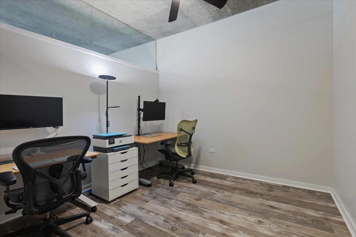 321 South Sangamon Street, Unit 508 Chicago, IL 60607 - Photo 23 of 29 a view of a workspace with furniture
