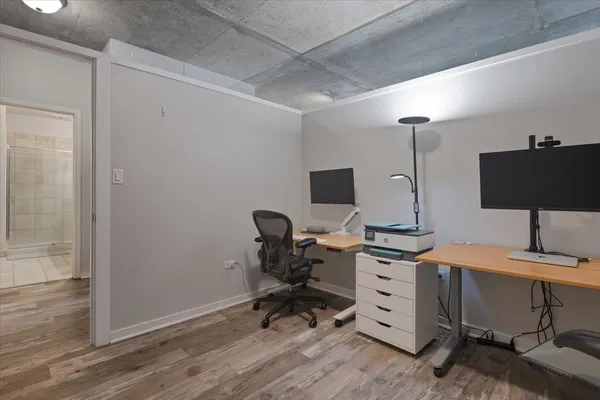 $499,000 | 321 South Sangamon Street, Unit 508, Chicago, IL 60607