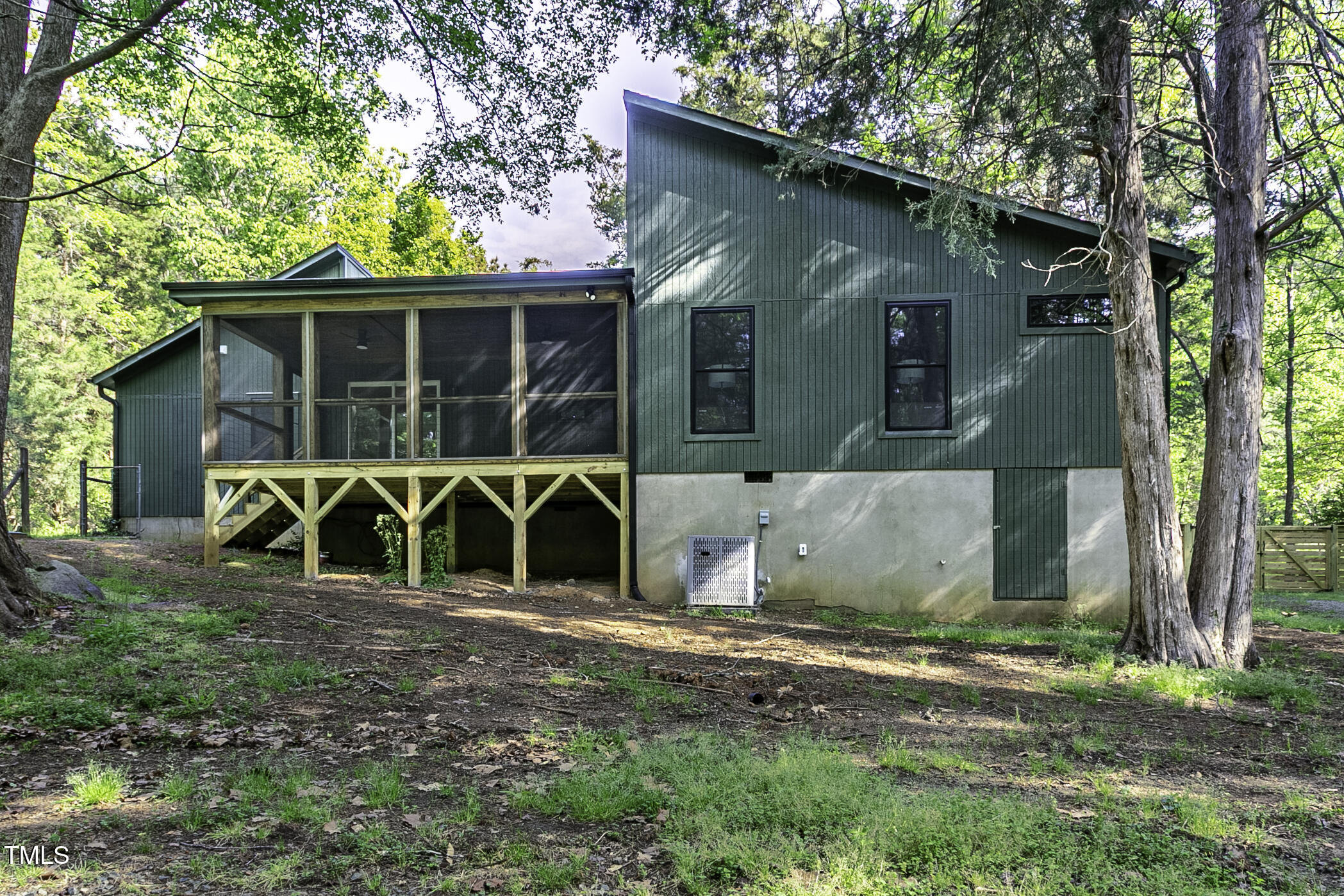 434 Robin Road Chapel Hill, NC 27516 - Photo 6 of 40 434 Robin Rd©WynmorPhotography.com-4