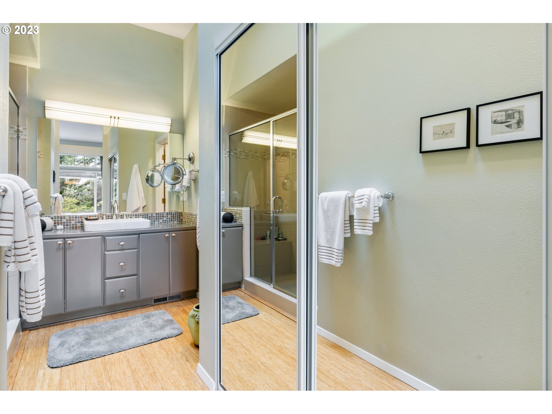 9743 Northwest Silver Ridge Loop Portland, OR 97229 - Photo 16 of 33 Gallery Image 16