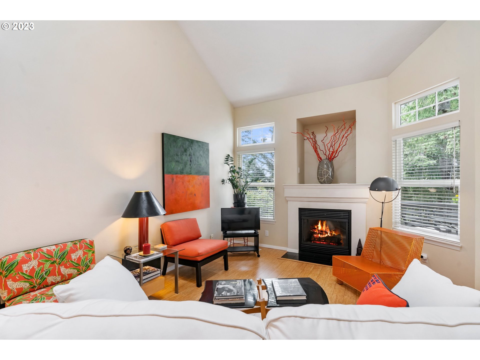 9743 Northwest Silver Ridge Loop Portland, OR 97229 - Photo 5 of 33 Gallery Image 5