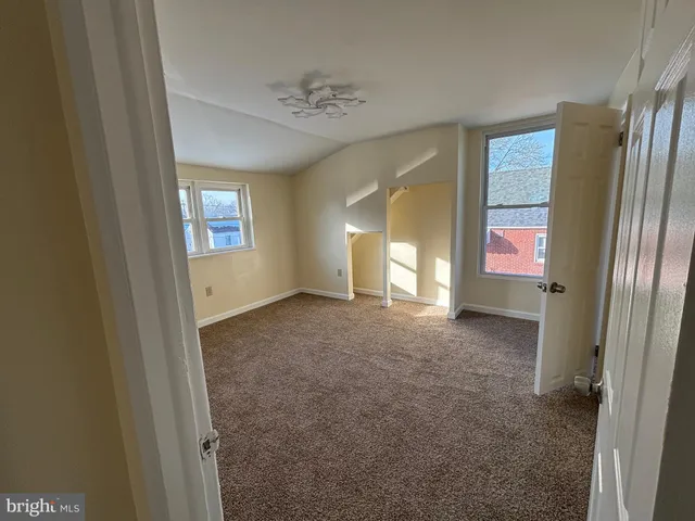 $369,000 | 203 Silview Avenue, Wilmington, DE 19804