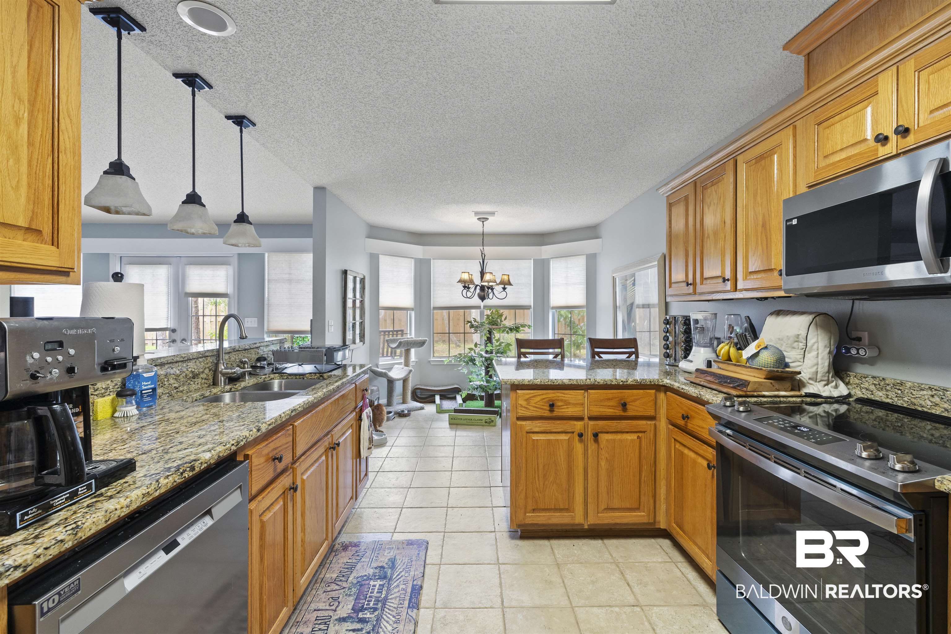 2898 Panama Circle Lillian, AL 36549 - Photo 13 of 23 Kitchen