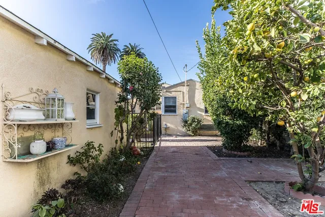 $5,095 | 2230 Midvale Avenue, Los Angeles, CA 90064