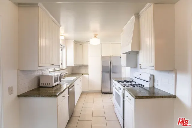 $5,095 | 2230 Midvale Avenue, Los Angeles, CA 90064