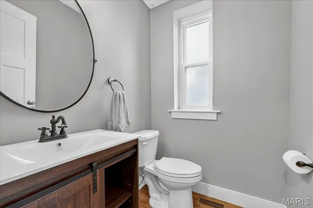 $370,000 | 3937 Humphrey Street, St. Louis, MO 63116