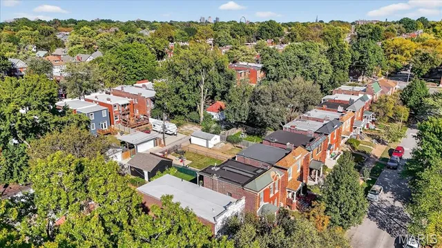 $370,000 | 3937 Humphrey Street, St. Louis, MO 63116
