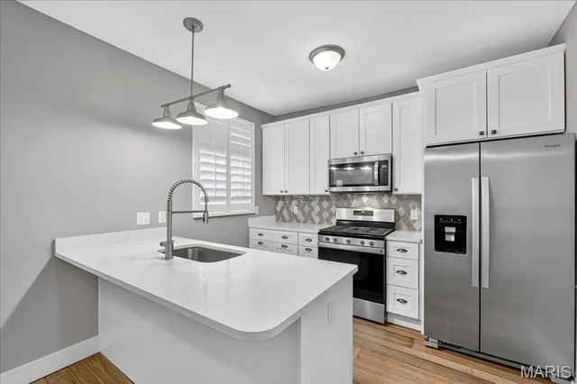 $370,000 | 3937 Humphrey Street, St. Louis, MO 63116