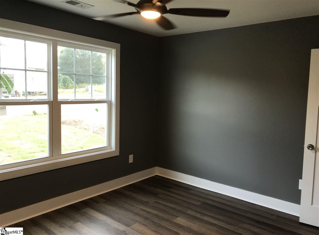 125 Colonial Walk Pickens, SC 29671 - Photo 13 of 22 Gallery Image 13
