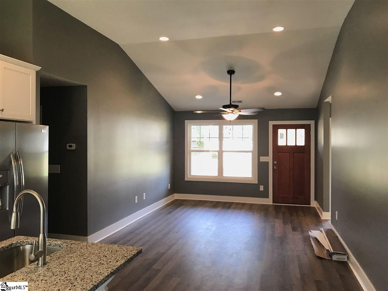 125 Colonial Walk Pickens, SC 29671 - Photo 5 of 22 Gallery Image 5
