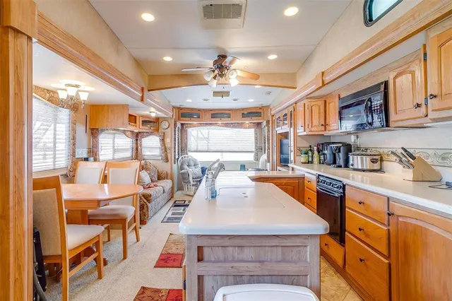 $1,088,000 | 11833 Southview Drive, Kemp, TX 75143